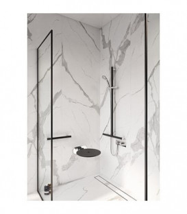 Strapontin Elida en inox/PE/HD noir, 320x100x390mm avec fixation