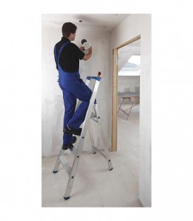 Escabeau H de travail 3,90 H reelle 1,90 Longueur 2,71 marches 8