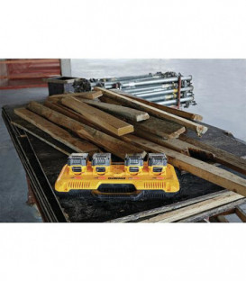Chargeur sans fil quadruple DeWALT DCB104 pour toutes les batteries 10,8,18 et 54V